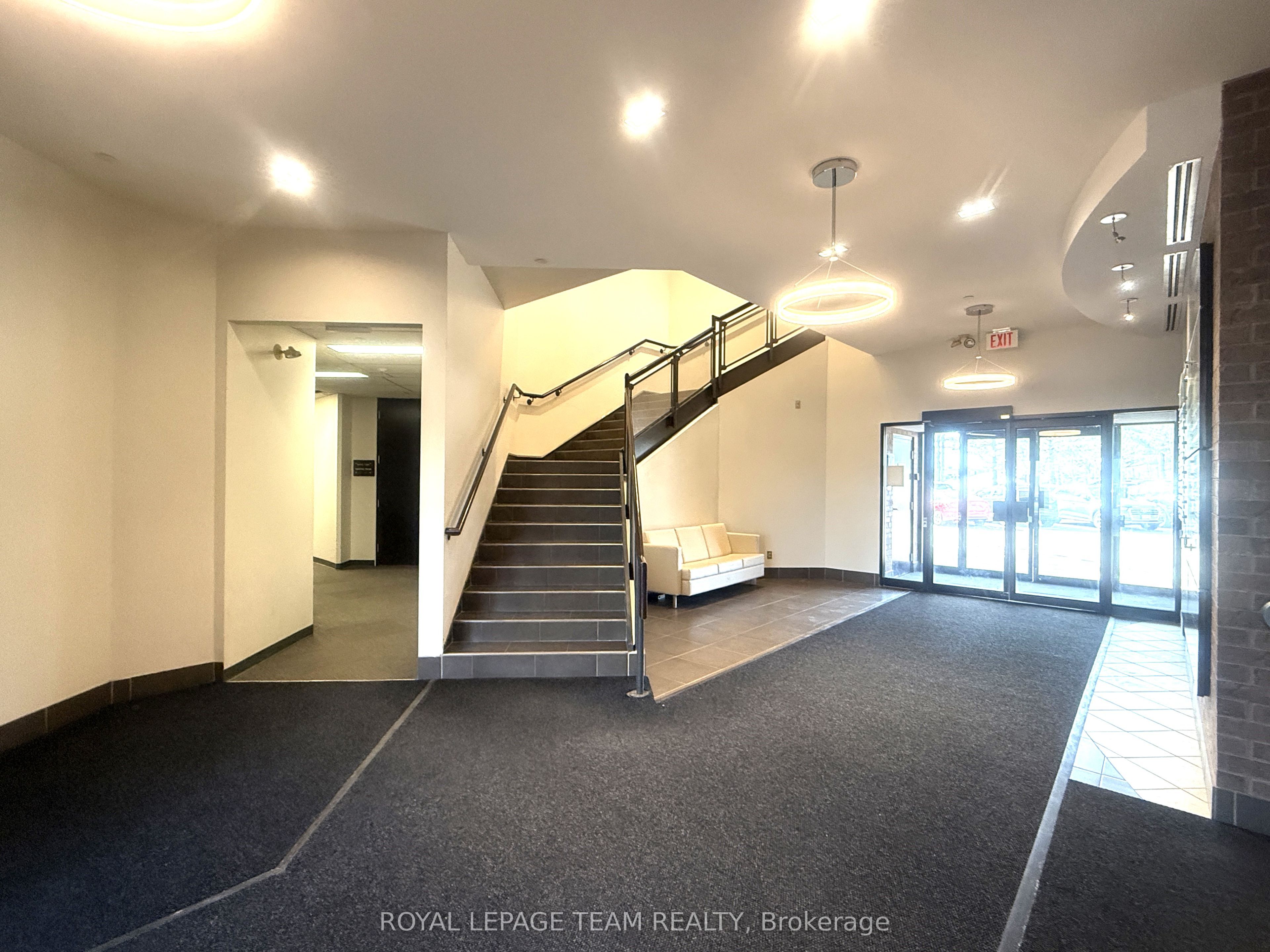 106 COLONNADE Road, #115