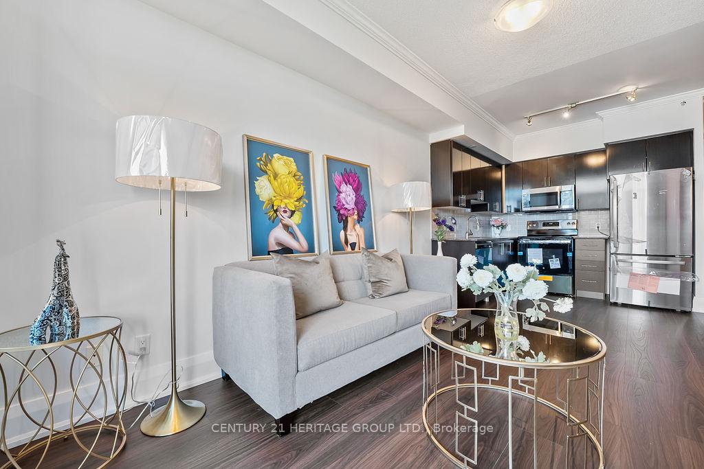 2 Bedrooms Condo at 85 North Park, Vaughan For sale