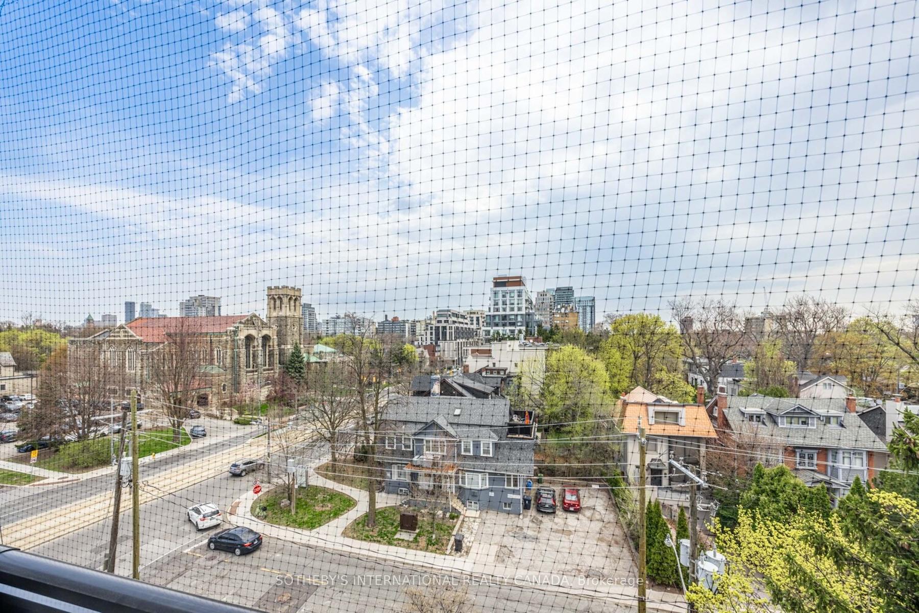 1 Bedroom Co-op at 78 Warren,  Toronto For sale