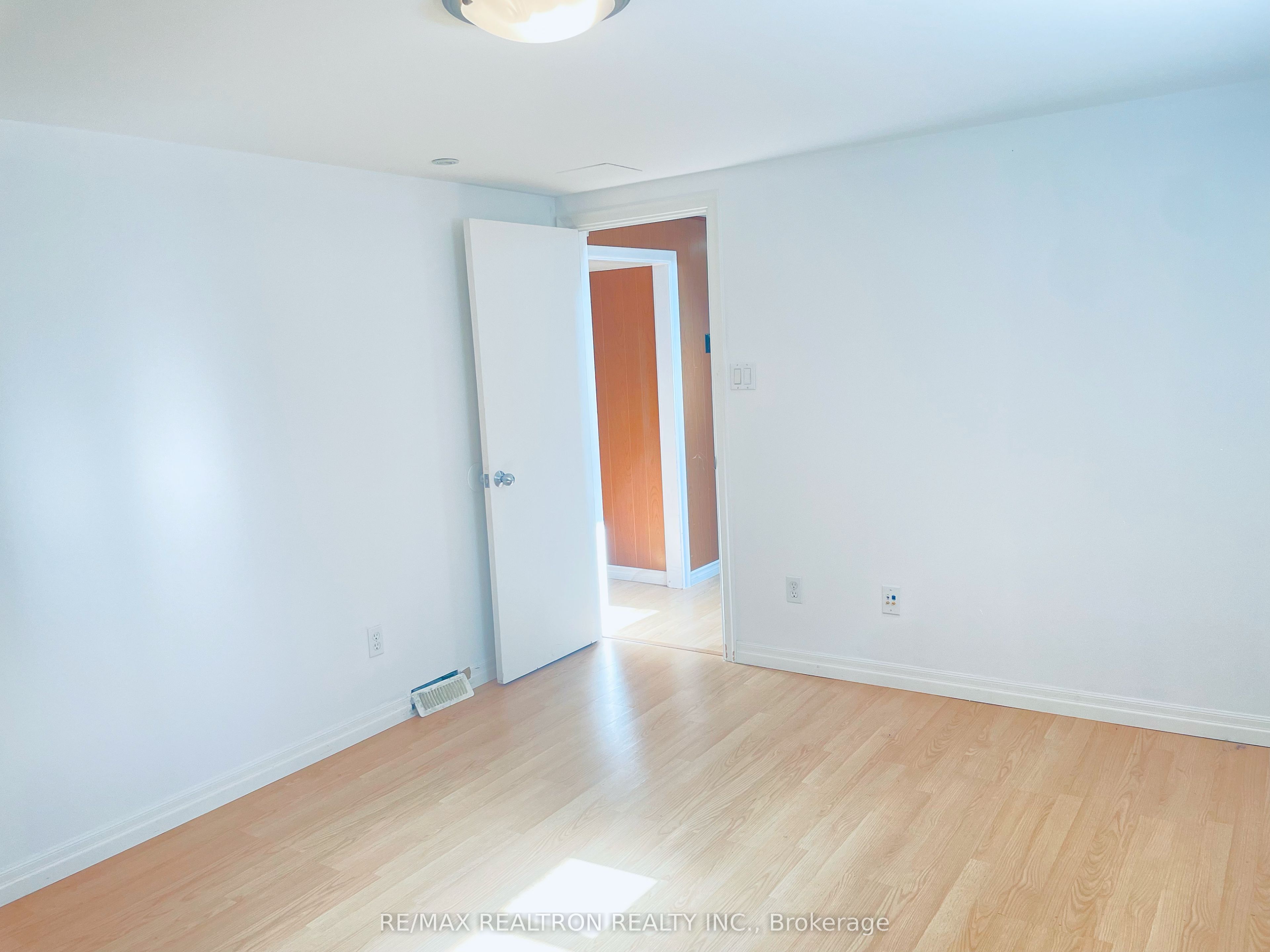 16 Trailside Drive