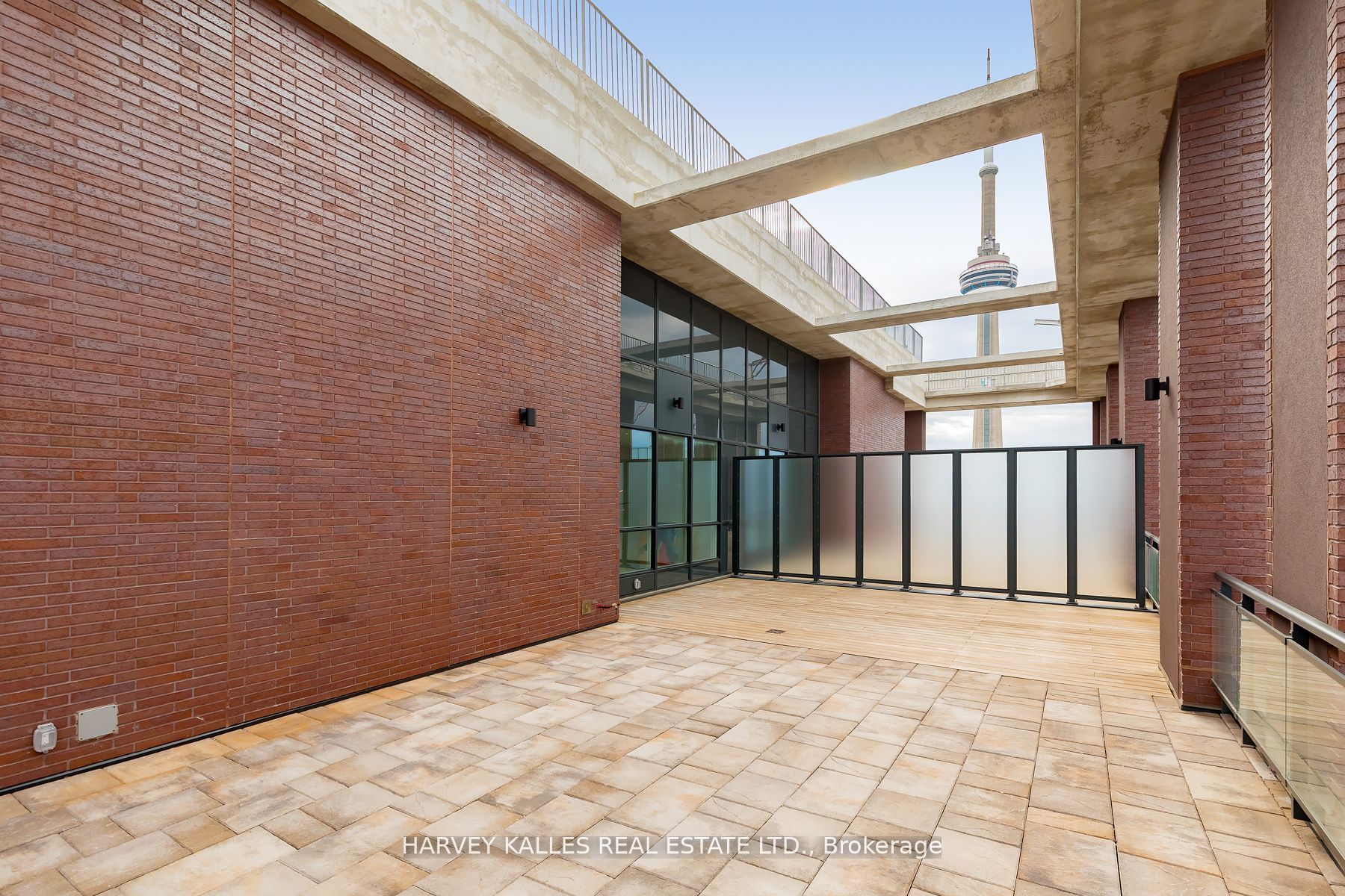 99 John Street 4802