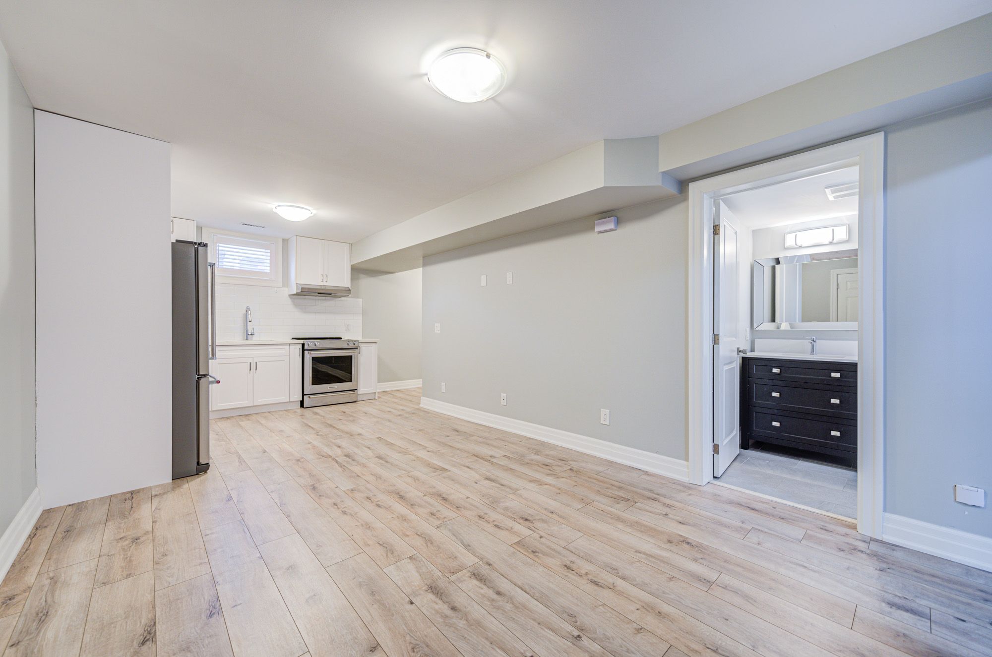 125 Dell Park Avenue Bsmt