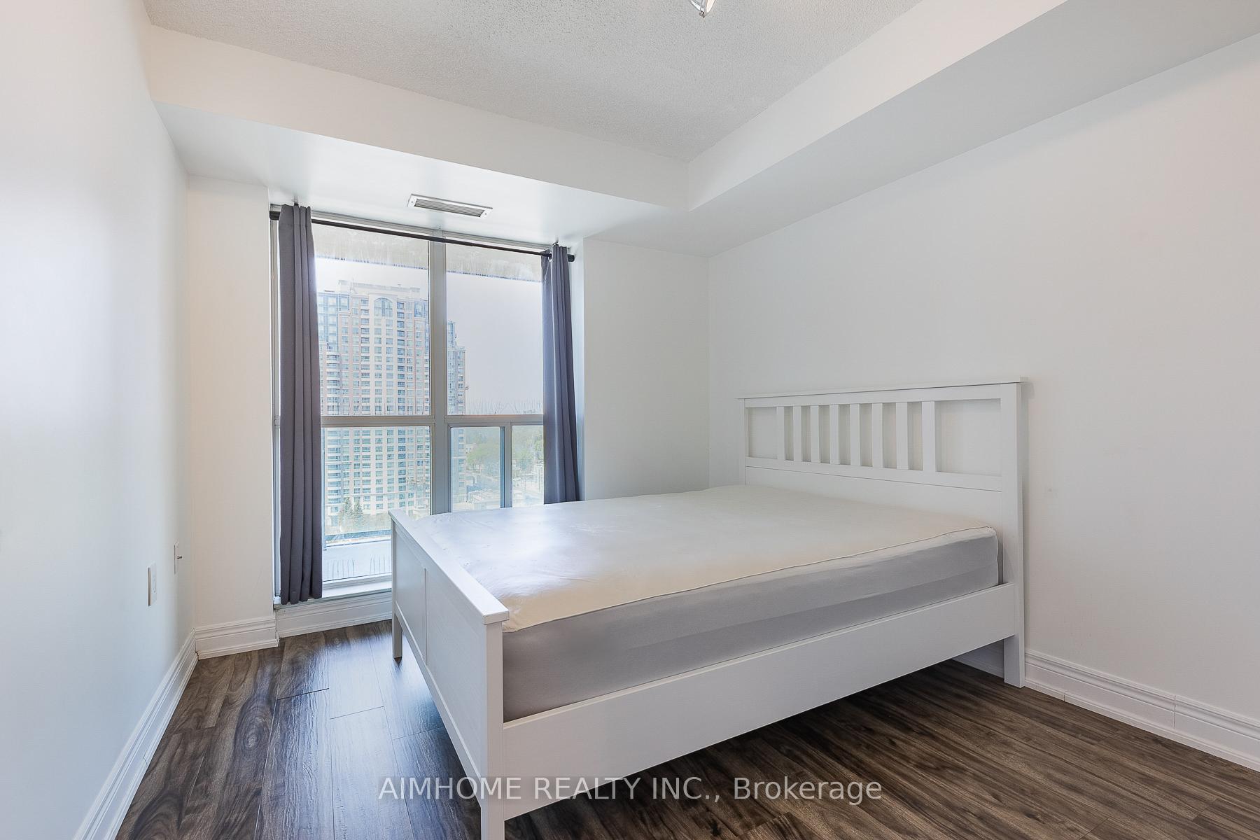 2 Bedrooms Condo at 20 Olive, Toronto For sale