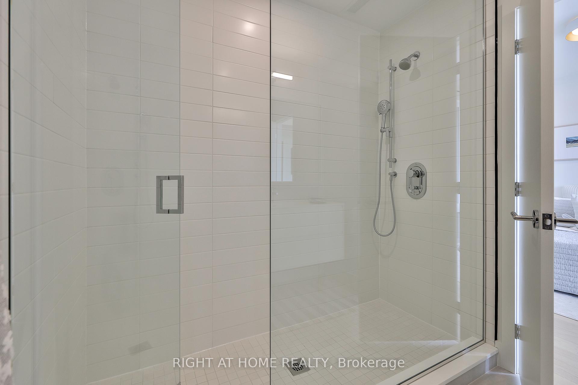 2 Bedrooms Condo at 2343 Gerrard, Toronto For sale
