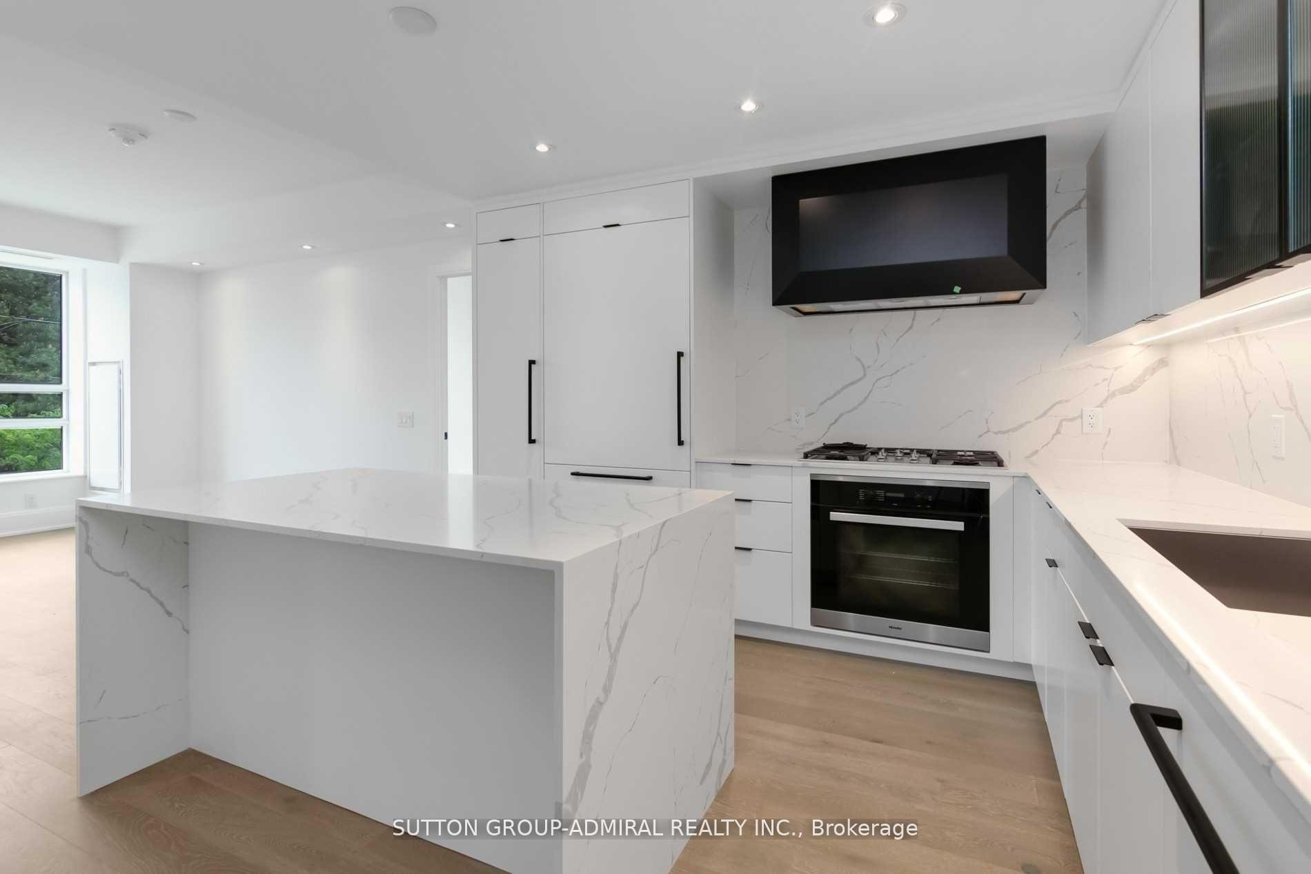 2 Bedrooms Condo at 355 Bedford, Toronto For sale