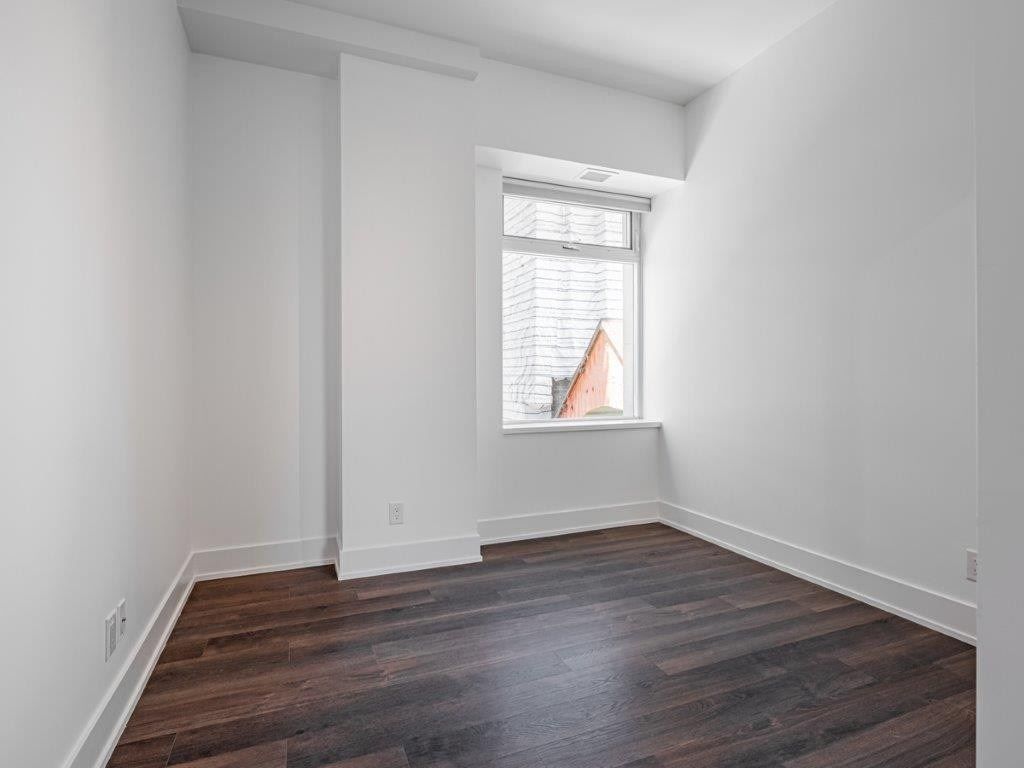 111 St Clair Avenue W 419