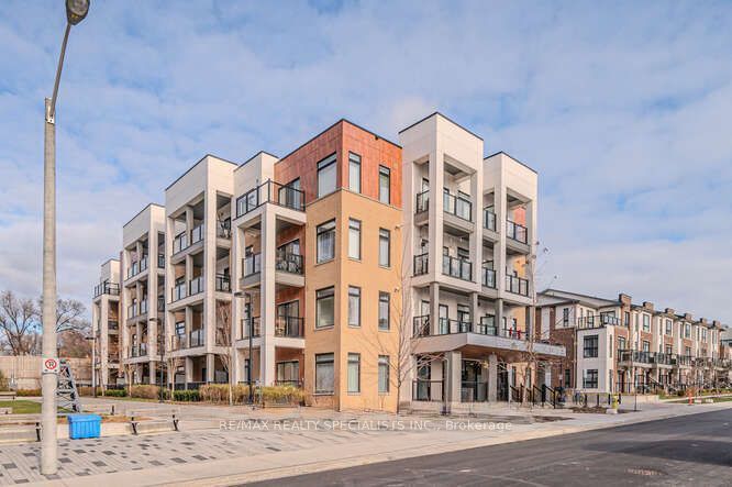 #404 - 120 Canon Jackson Drive, Toronto, ON M6M 0B8