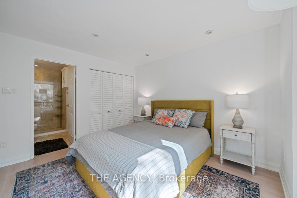 2 Bedrooms Condo at 211 St Patrick, Toronto For sale