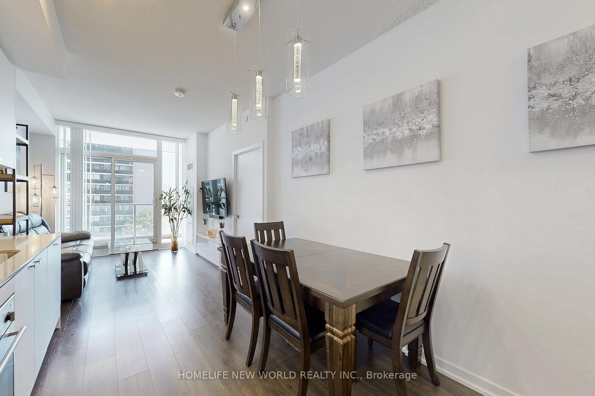 2 Bedrooms Condo at 56 Forest Manor,  Toronto For sale