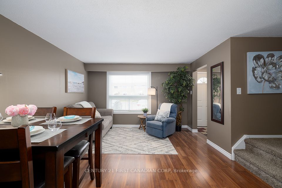 #82 - 40 Tiffany Drive, London East, ON N5V 3N3