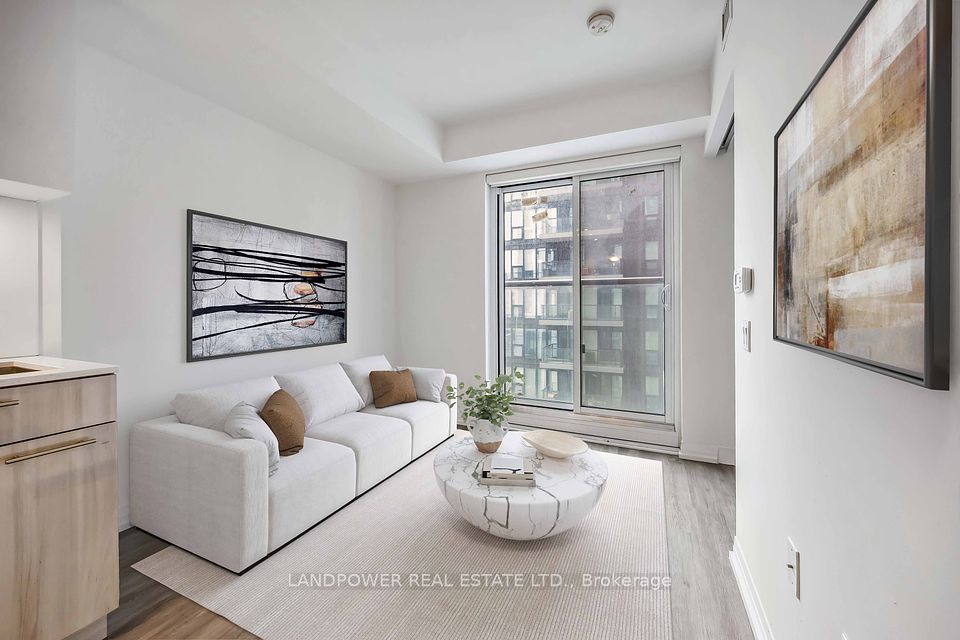 251 Jarvis