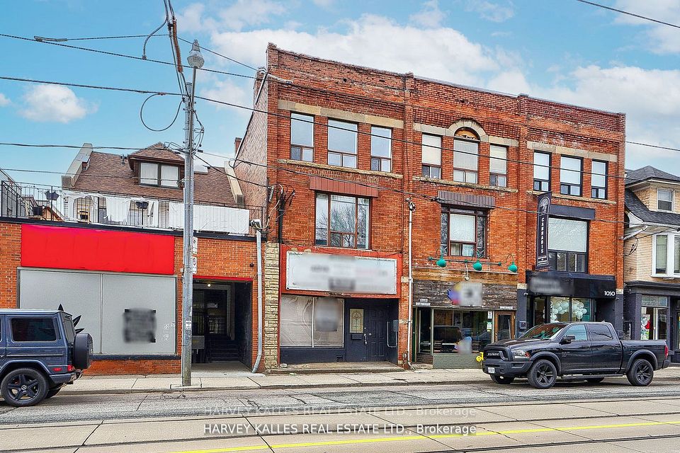 1046 Bathurst