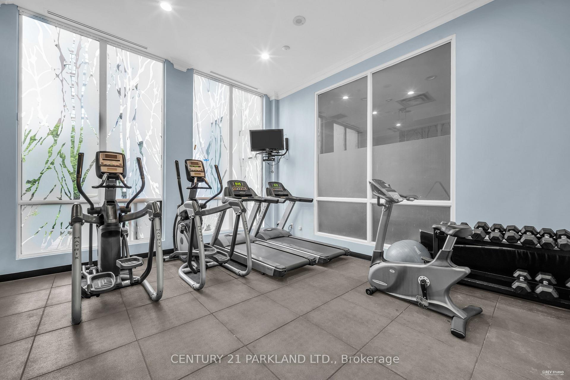 3 Bedrooms Condo at 7 Lorraine, Toronto For sale