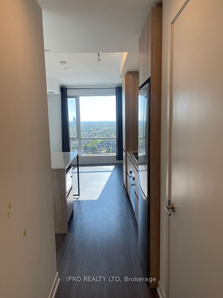 #2112 - 7950 Bathurst Street, Vaughan, ON L4J 0B8
