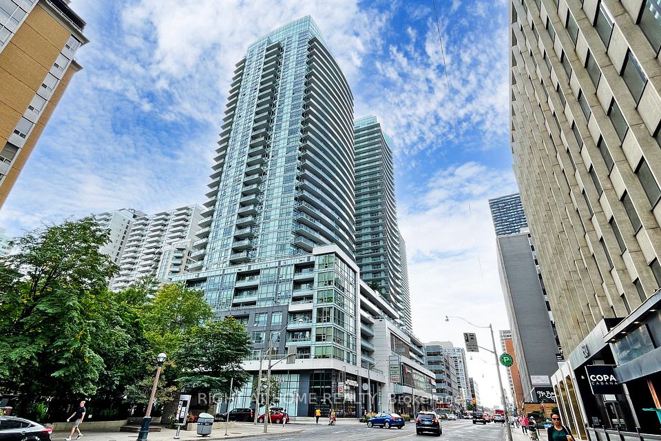#622 - 98 Lillian Street, Toronto, ON M4S 0A5
