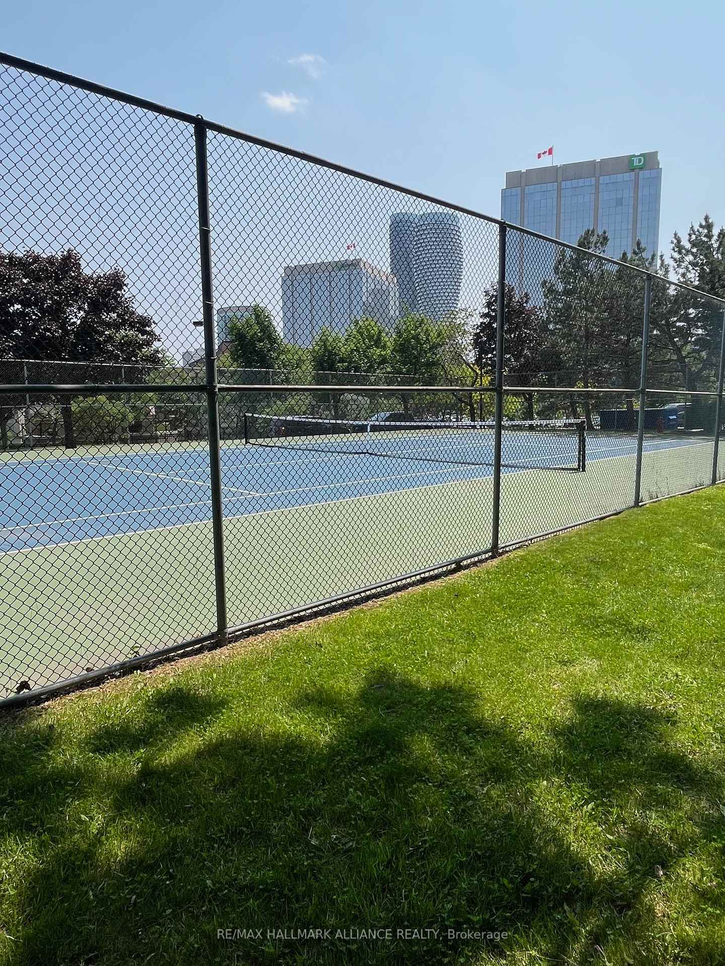 1 Bedroom Co-op at 4205 Shipp, Mississauga For sale