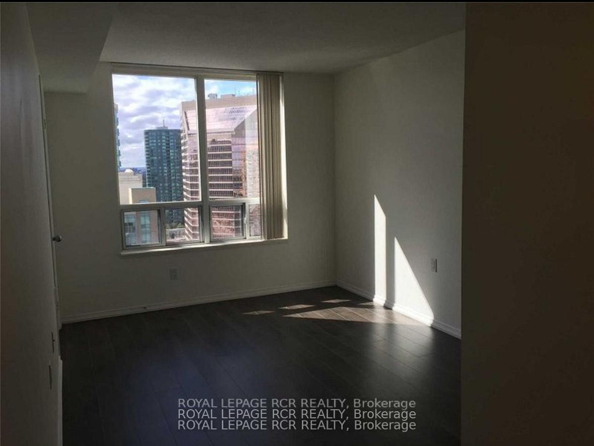 2 Bedrooms Condo at 35 Finch,  Toronto For sale
