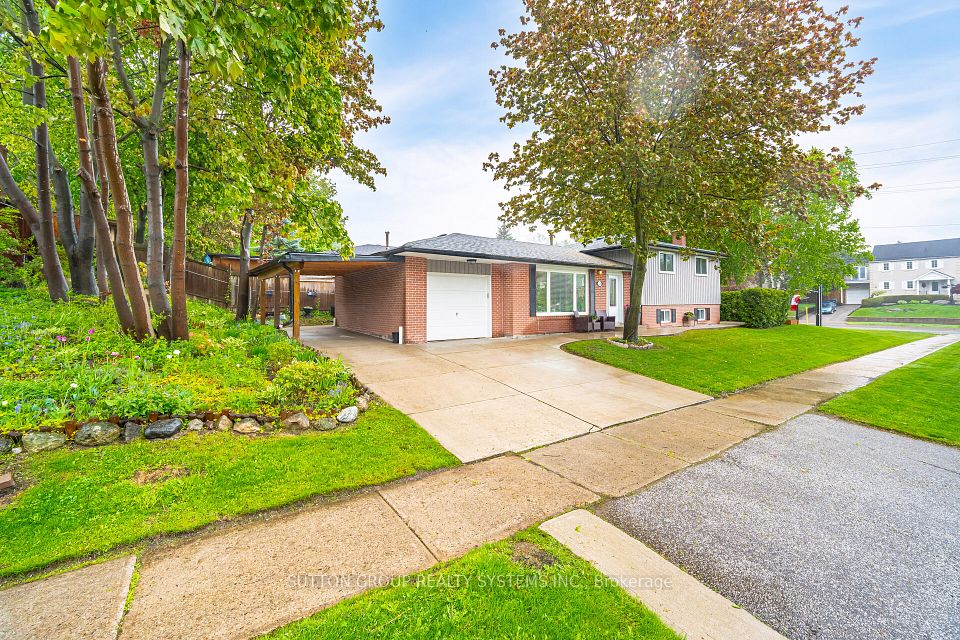 175 Connaught Crescent, Caledon, ON L7E 2S8