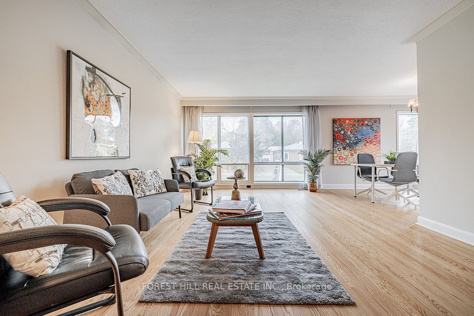 3 Blithfield Avenue, Toronto, ON M2K 1X9