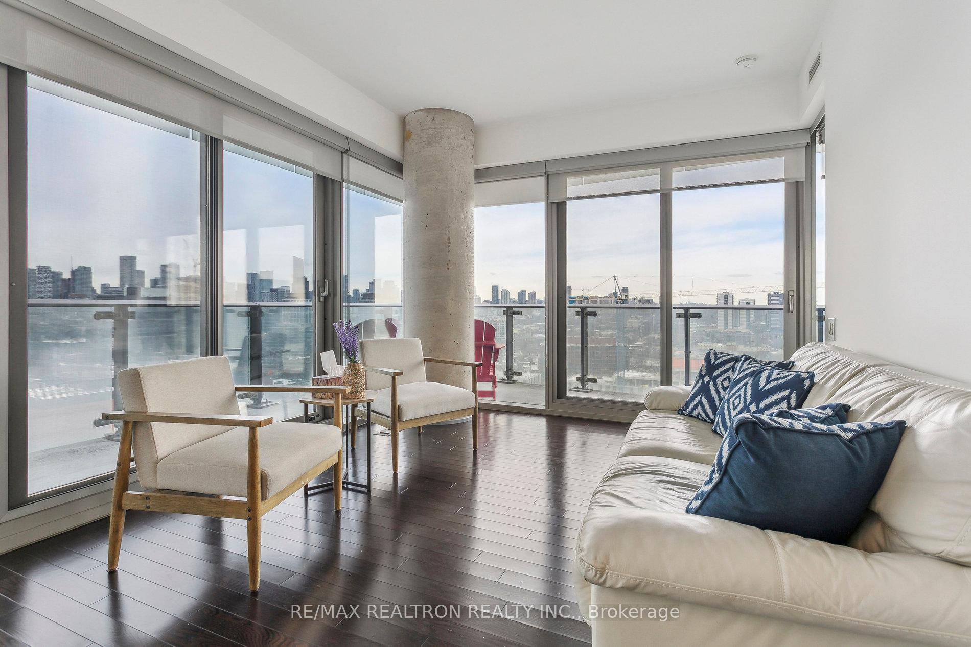 3 Bedrooms Condo at 390 Cherry, Toronto For sale