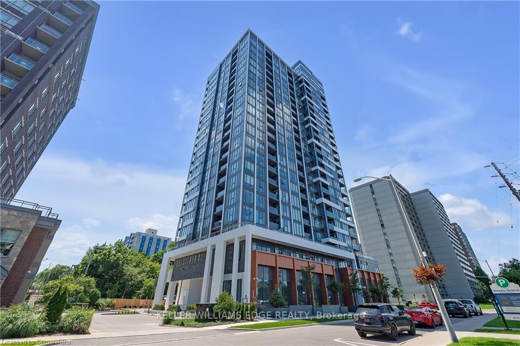 2 Bedrooms Condo at 500 Brock, Burlington For sale