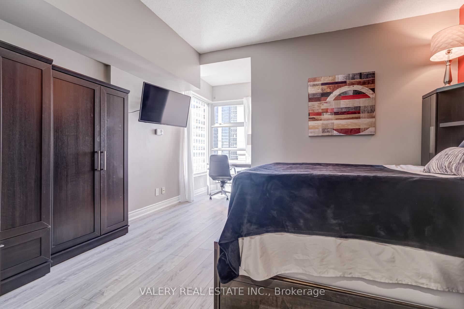 Condo at 1 King, Toronto For sale