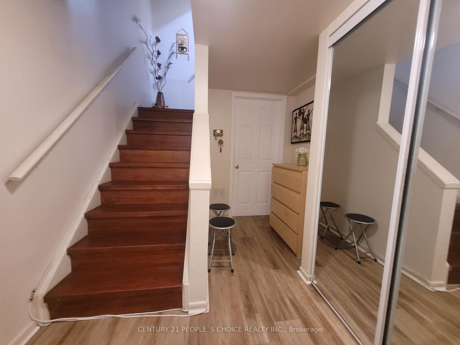 4 Bedrooms Condo at 96 Trailridge, Toronto For sale