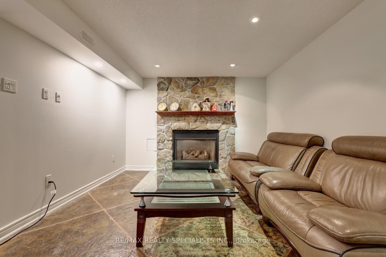 2923 Hammond Road