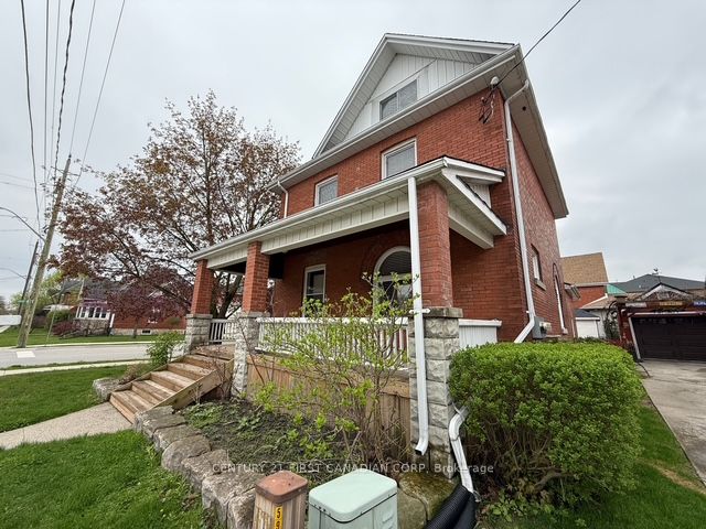 #B - 59 Fifth Avenue, St. Thomas, ON N5R 4C7