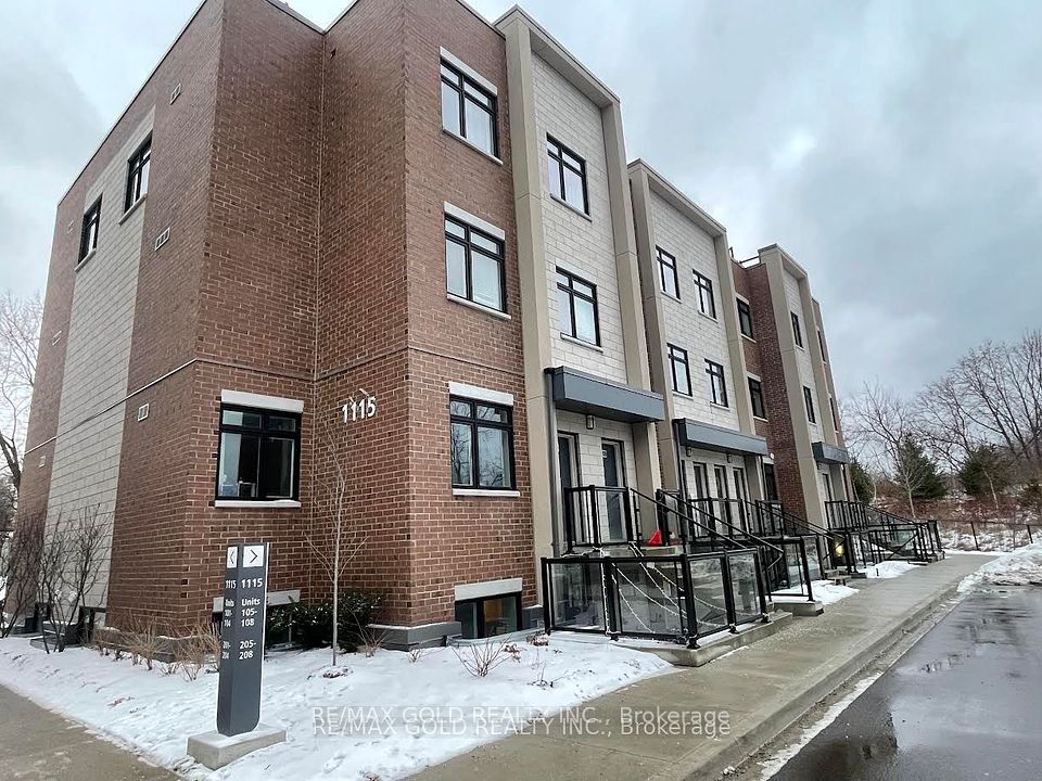 1115 Douglas McCurdy Comm