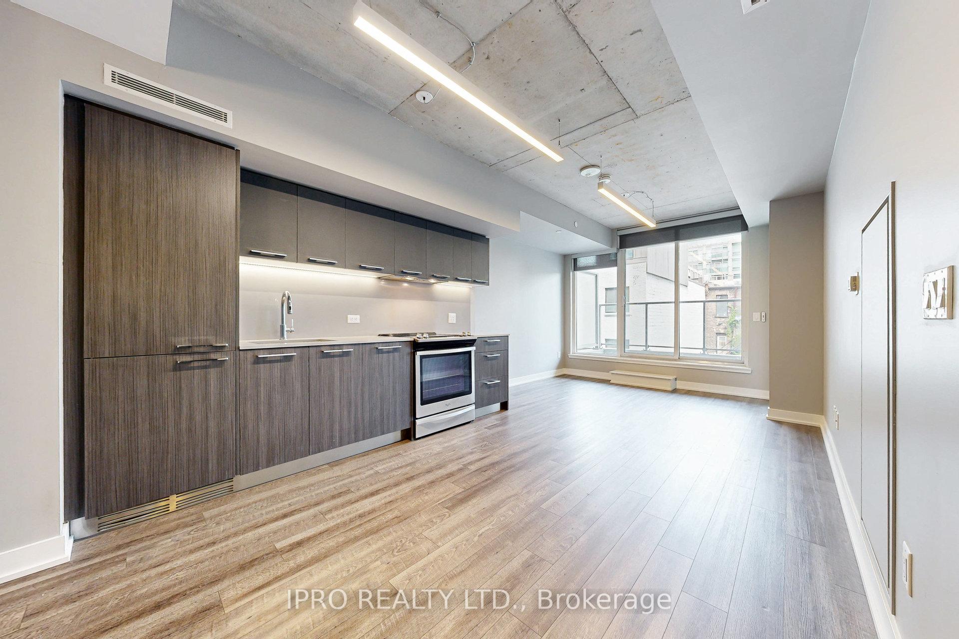 2 Bedrooms Condo at 30 Baseball, Toronto For sale