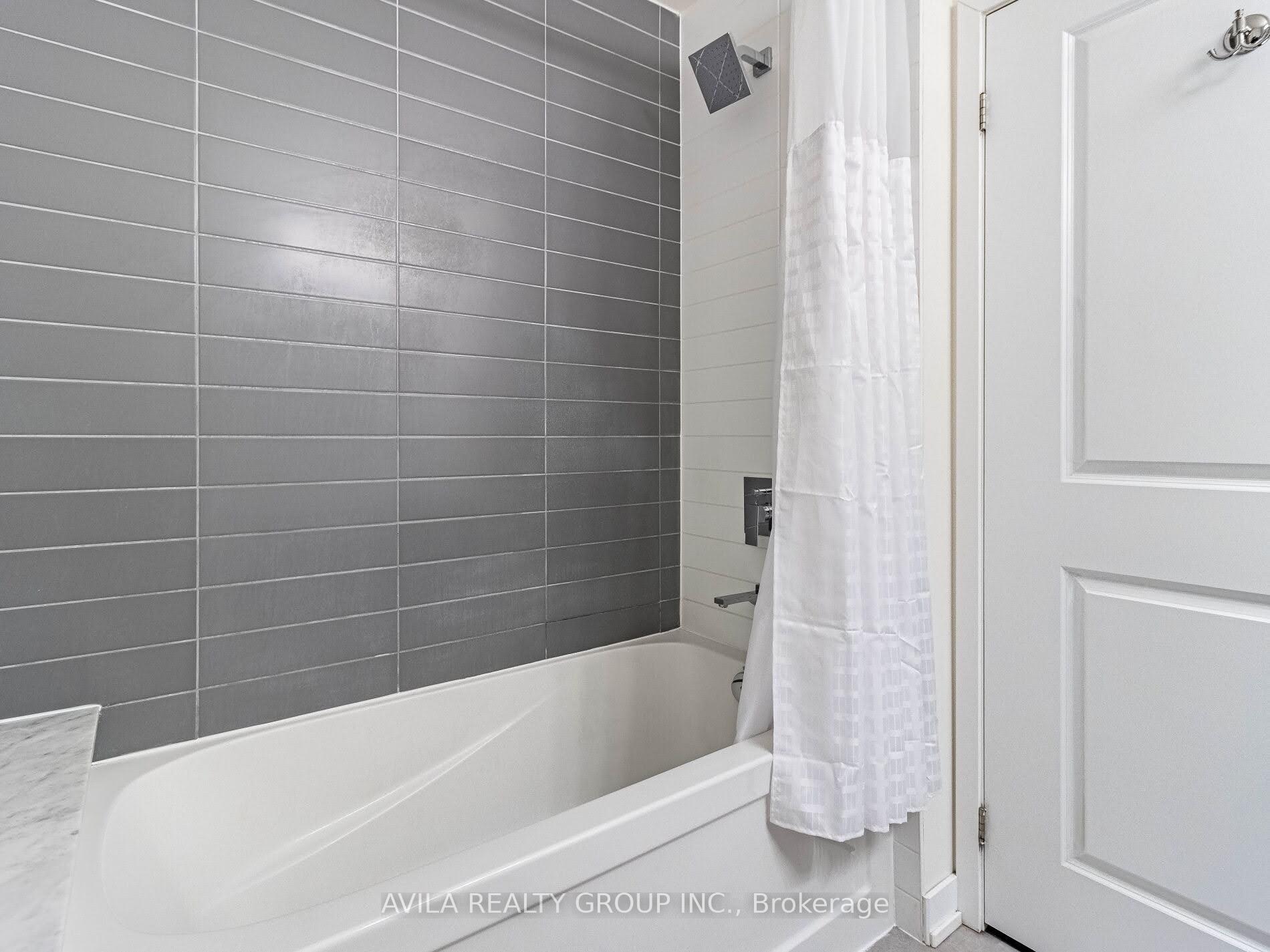 1 Bedroom Condo at 4011 Brickstone, Mississauga For sale