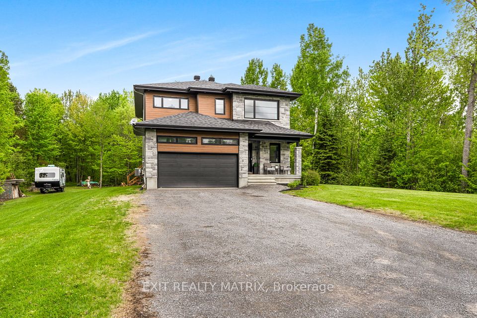 1463 Vinette Road, Clarence-Rockland, ON K0A 1N0