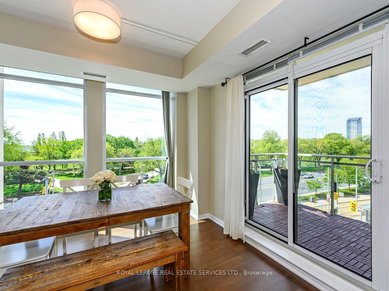 2 Bedrooms Condo at 628 Fleet, Toronto For sale