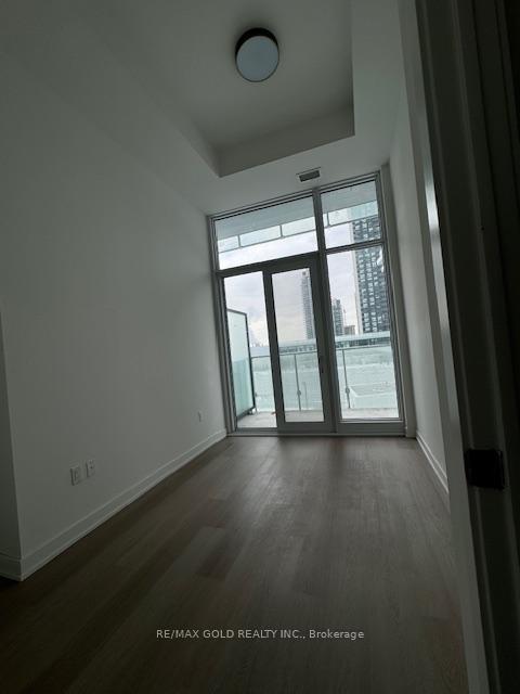 2 Bedrooms Condo at 3883 Quartz,  Mississauga For sale