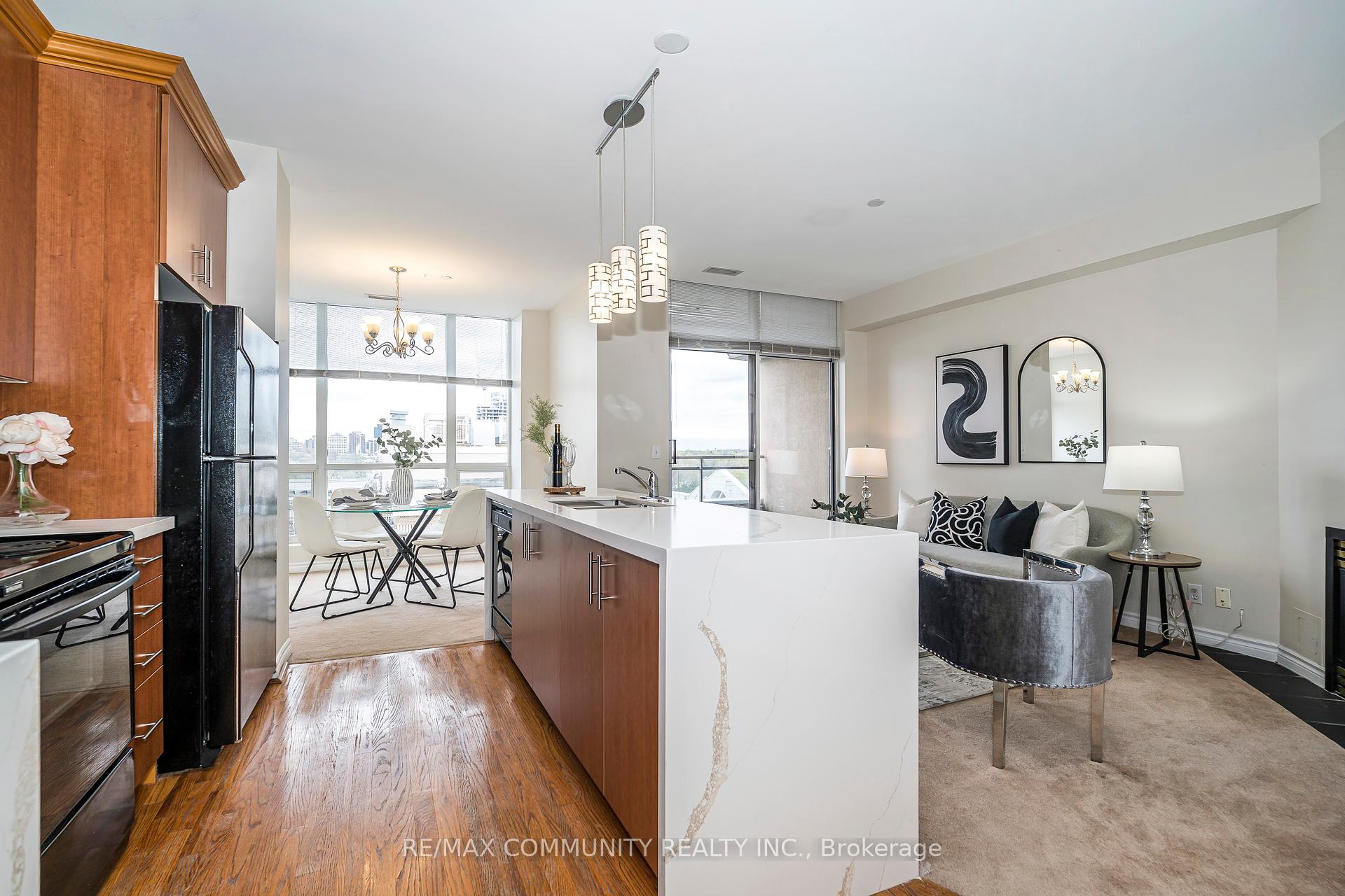 1 Bedroom Condo at 980 Yonge,  Toronto For sale