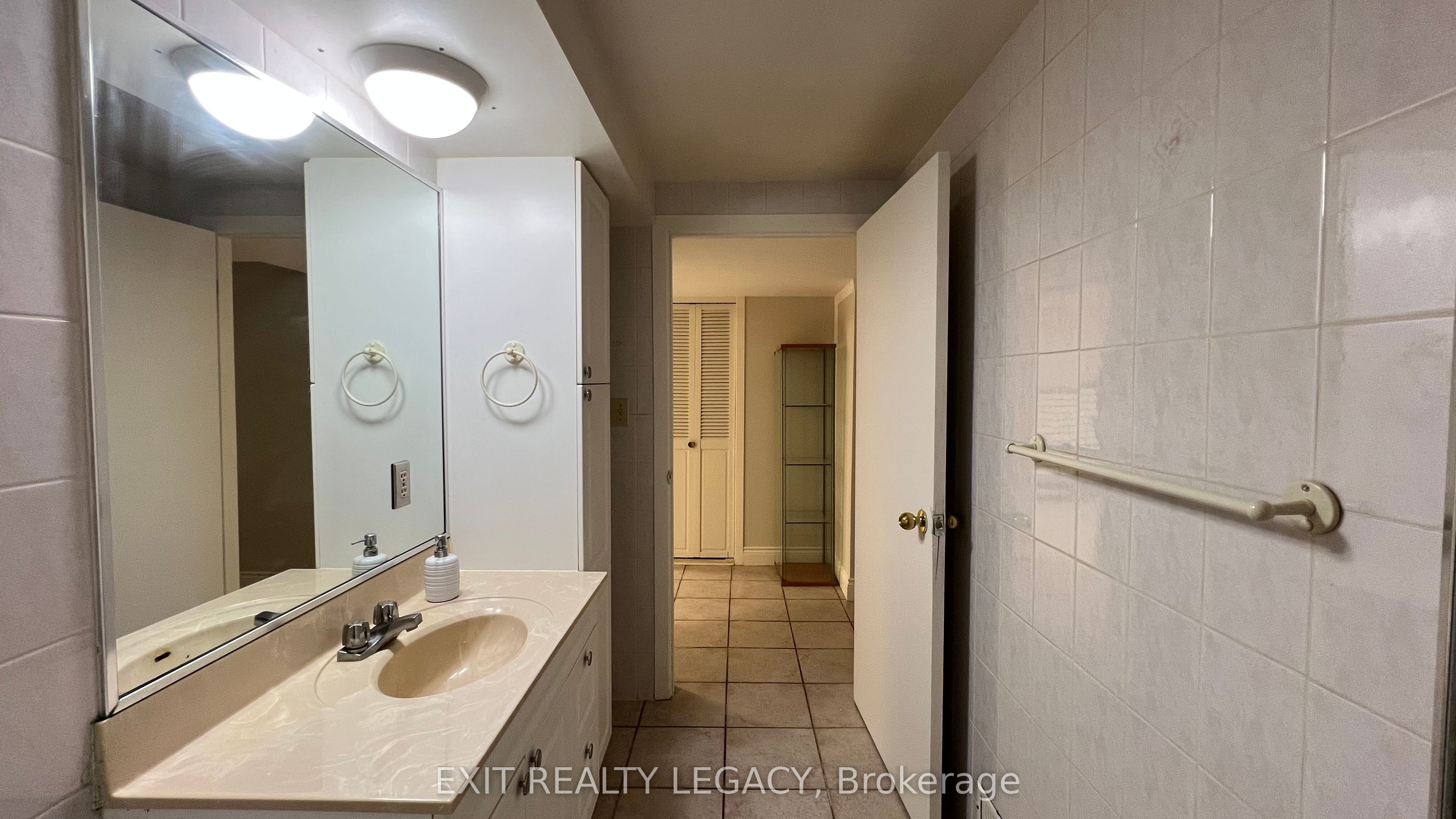 89 Bond Crescent