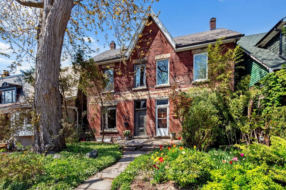 92 Greenwood