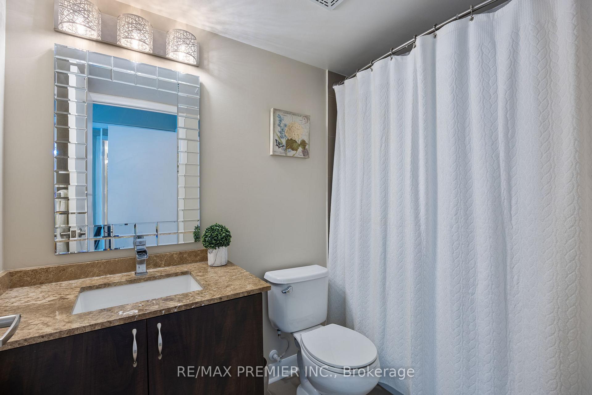 2 Bedrooms Condo at 525 Wilson, Toronto For sale