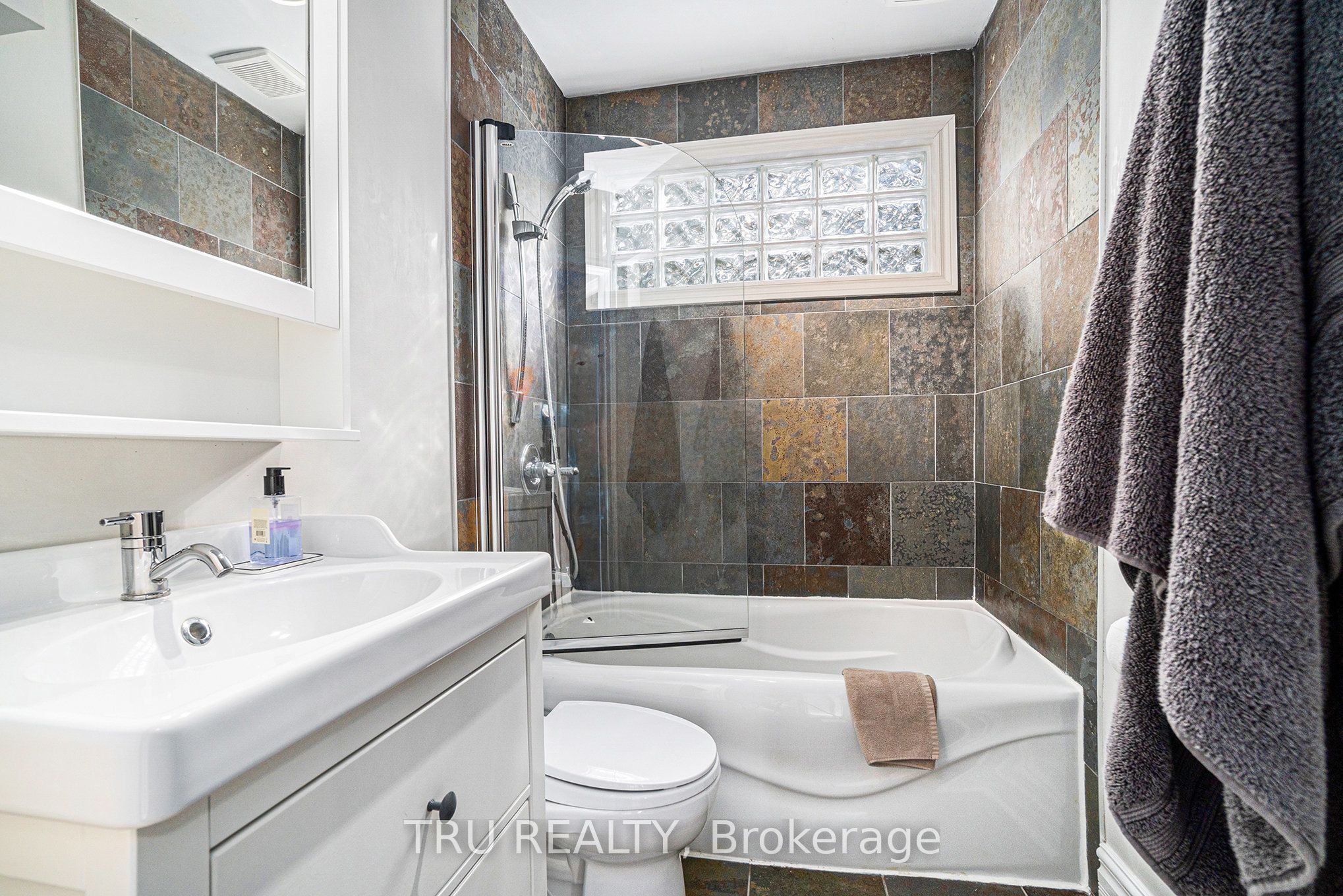 2302 Fox Crescent, Britannia Heights - Queensway Terrace N and Area 6204 - Whitehaven