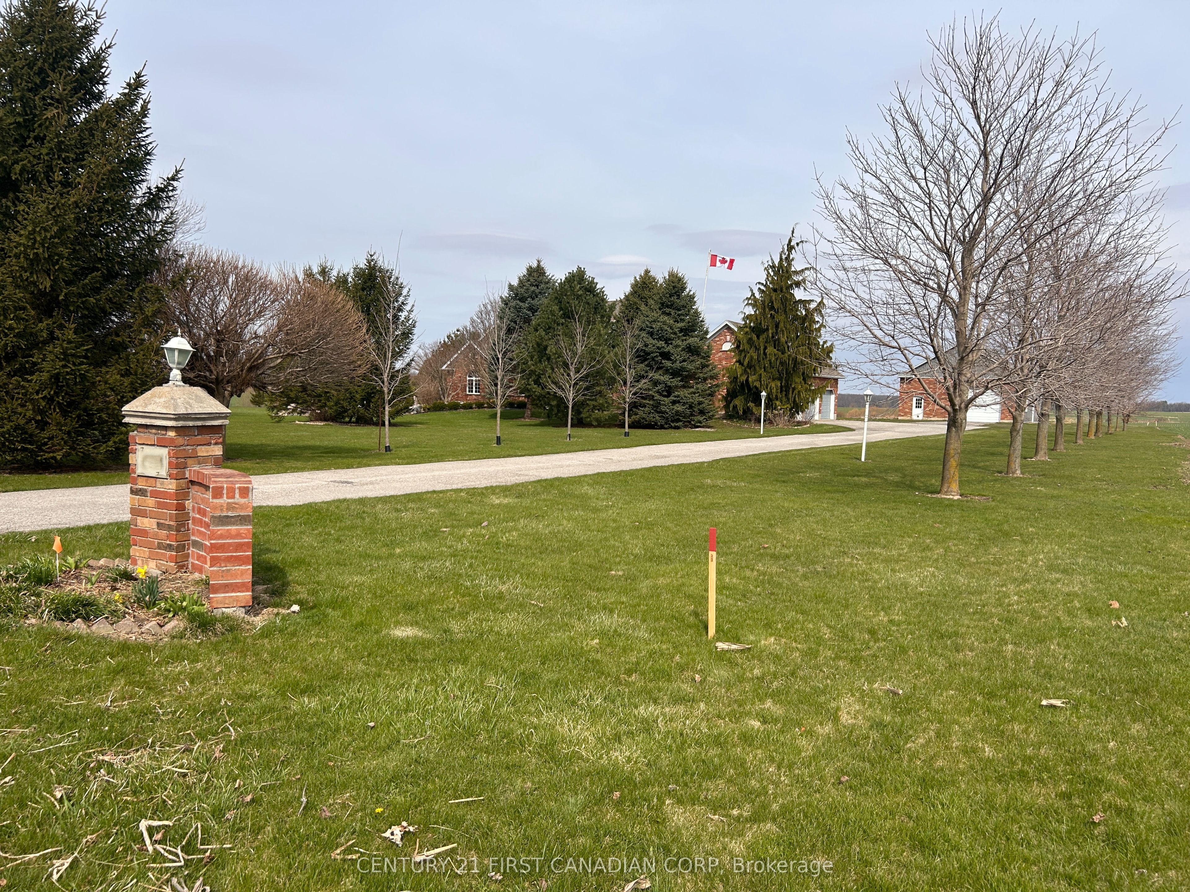 12626 Ilderton Road, Middlesex Centre, ON N0M 2A0