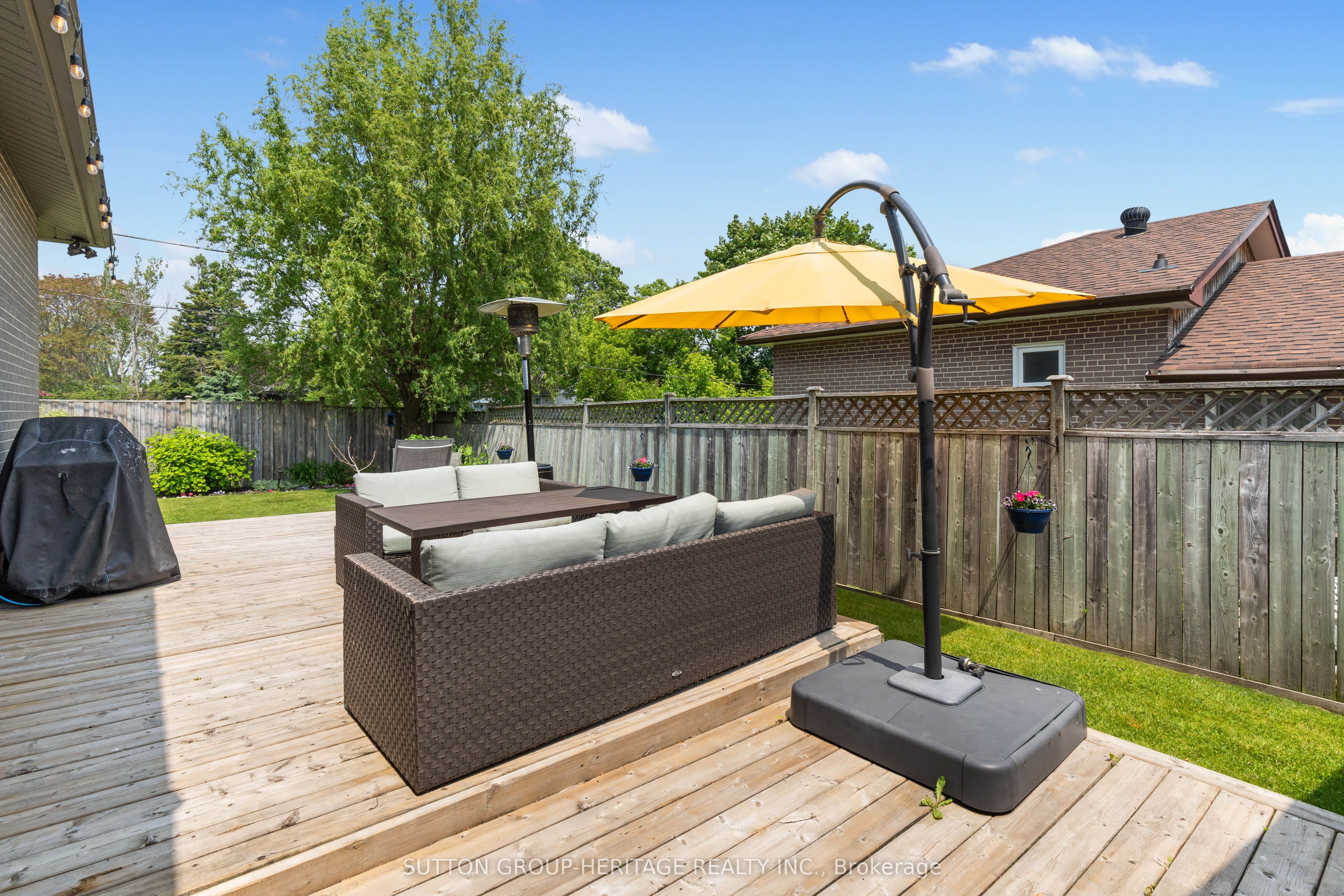 1406 Colmar Avenue