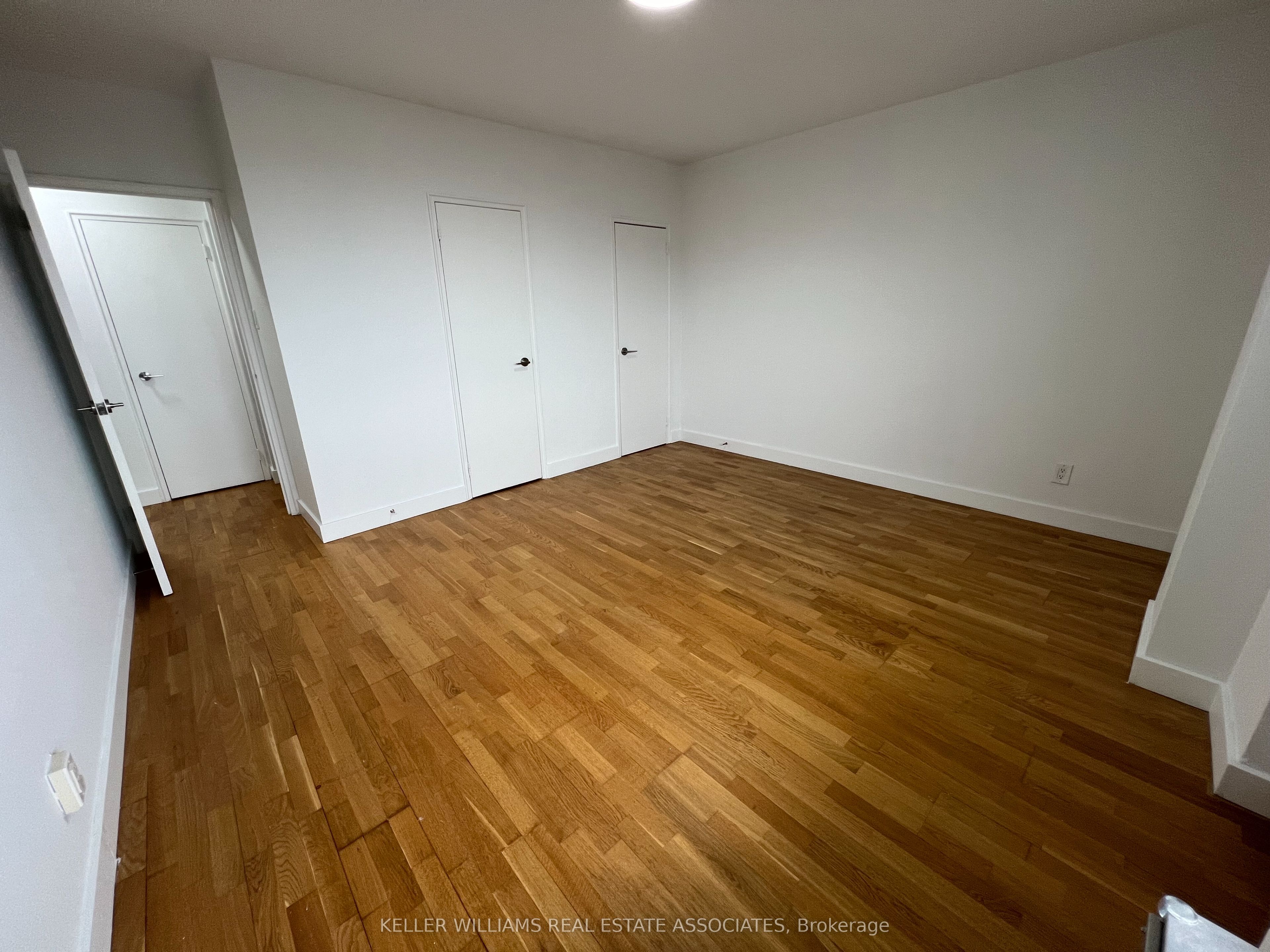 99 Tyndall Avenue, #607