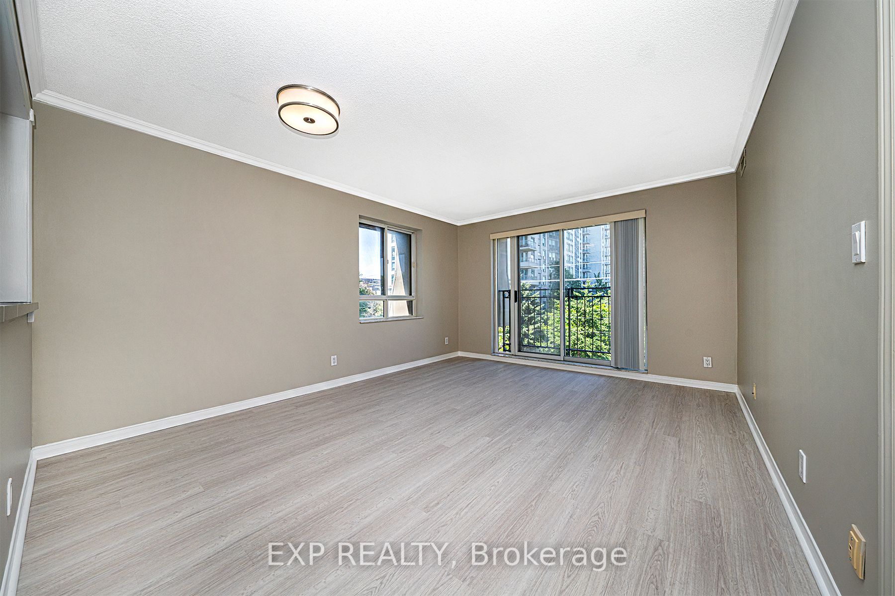 38 Hollywood Avenue, #312