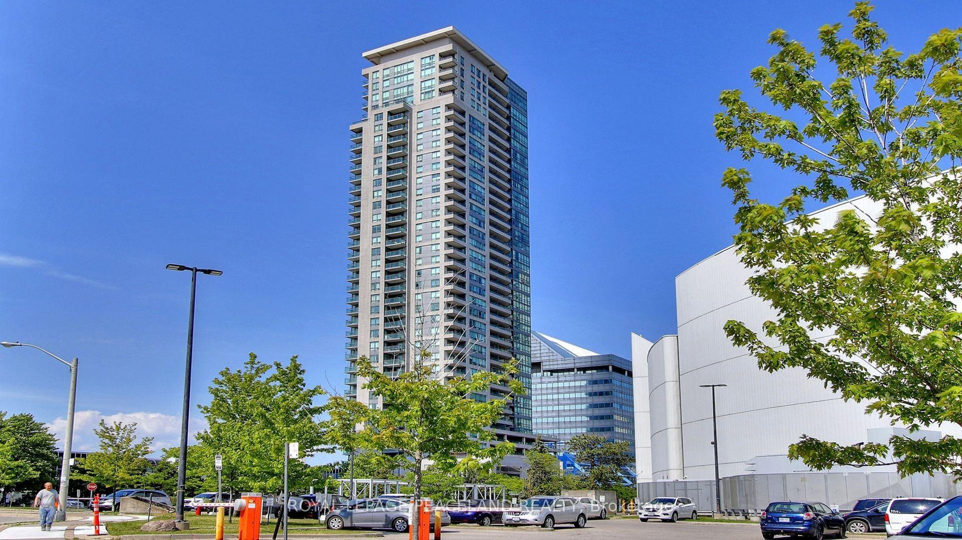 2 Bedrooms Condo at 60 Brian Harrison, Toronto For sale