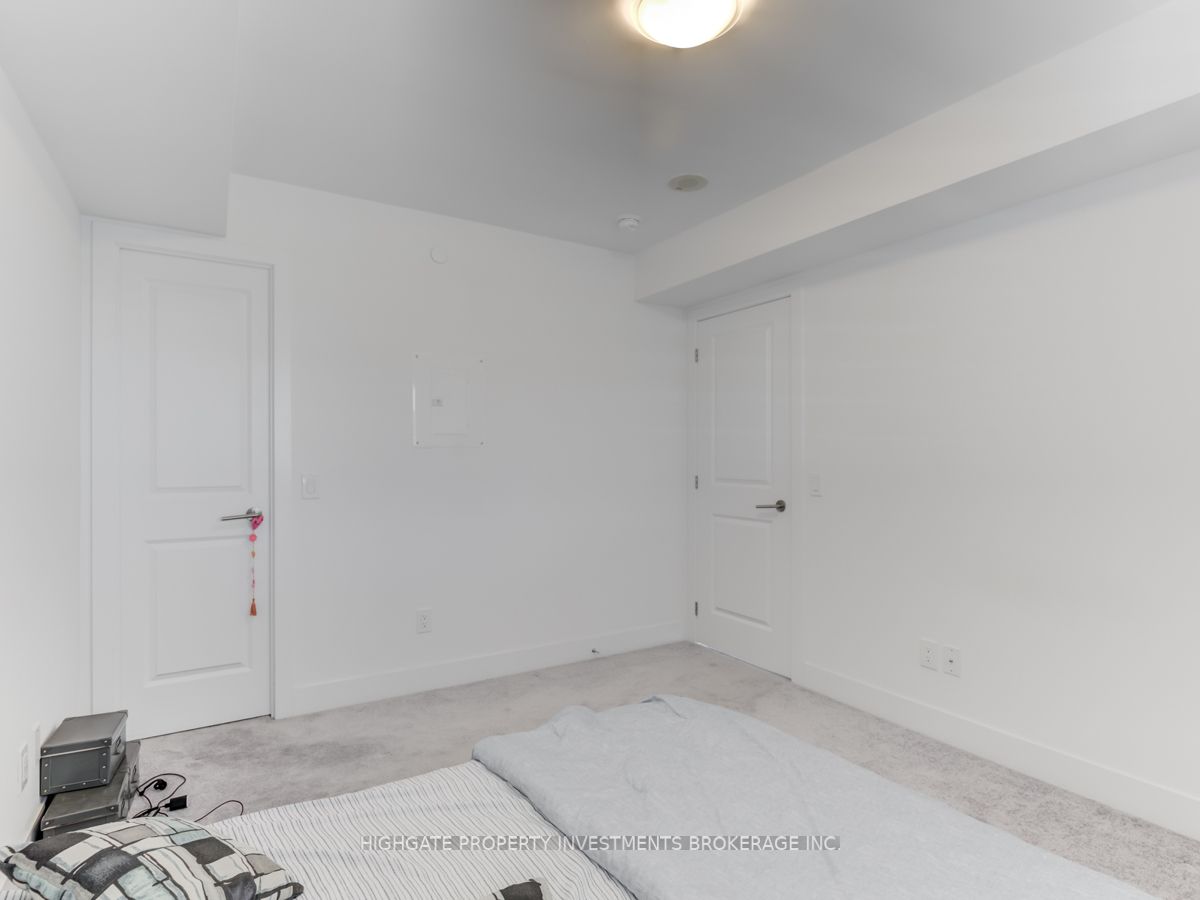 1215 Bayly Street, #1306