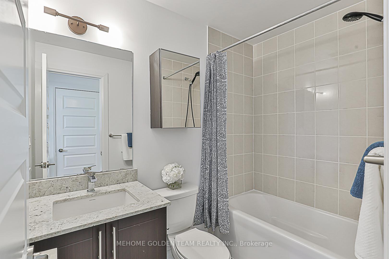 1 Bedroom Condo at 23 Eldora, Toronto For sale