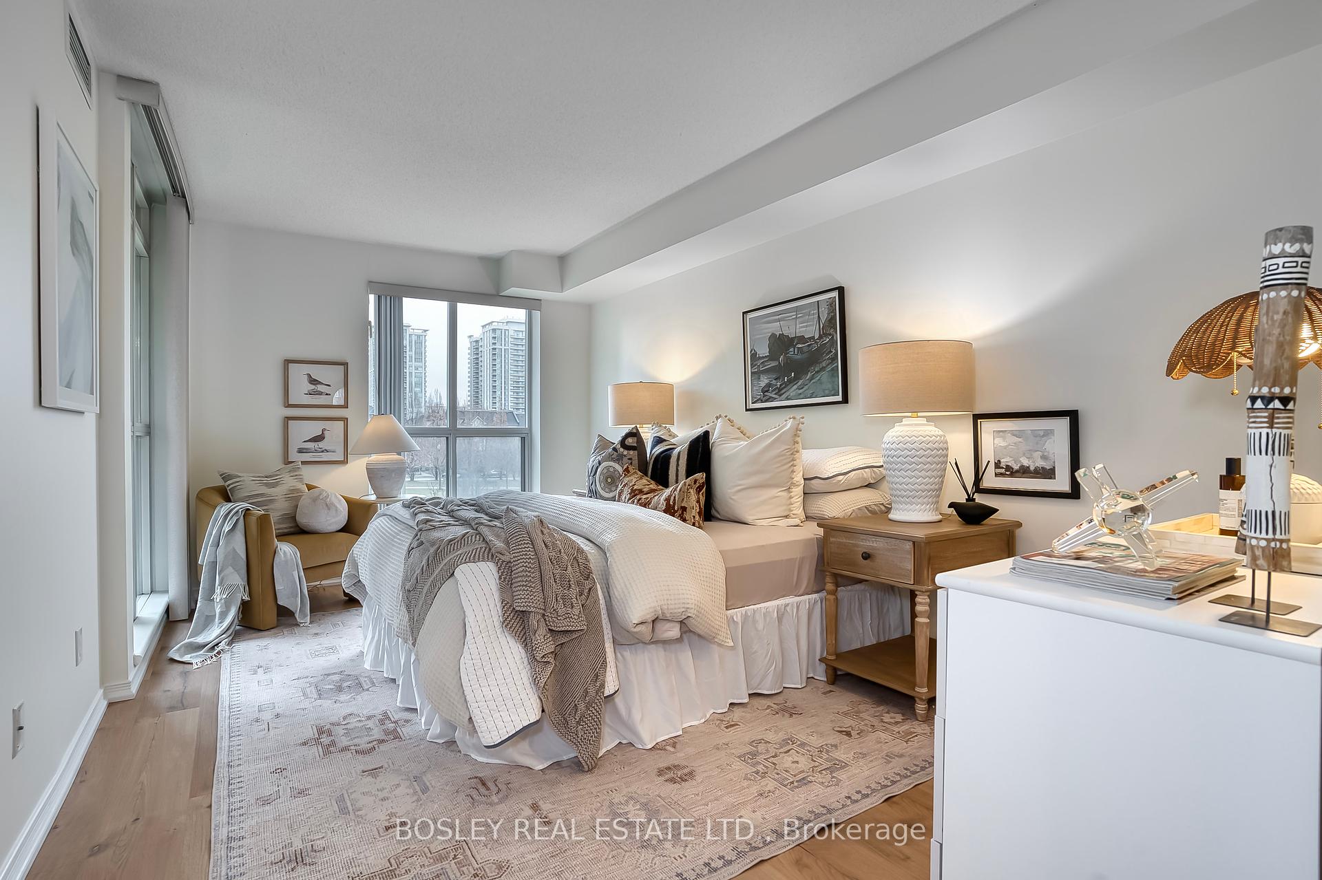 2 Bedrooms Condo at 51 Harrison Garden, Toronto For sale