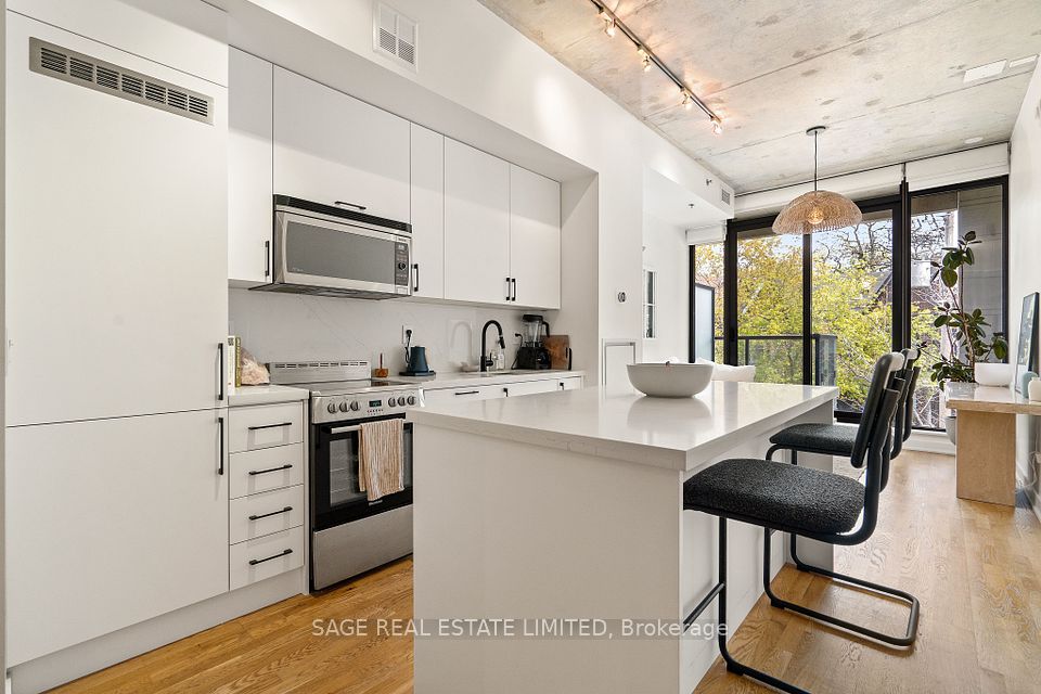 8 Dovercourt