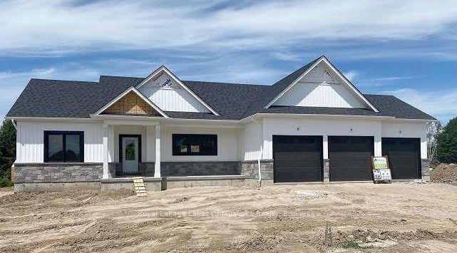 3 Meadow Acres Road, Oro-Medonte, ON L0K 2G1